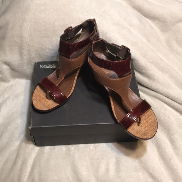 🎈SALE🎈Kenneth Cole Lazy Lane Platform Wedge! - Picture 6 of 8